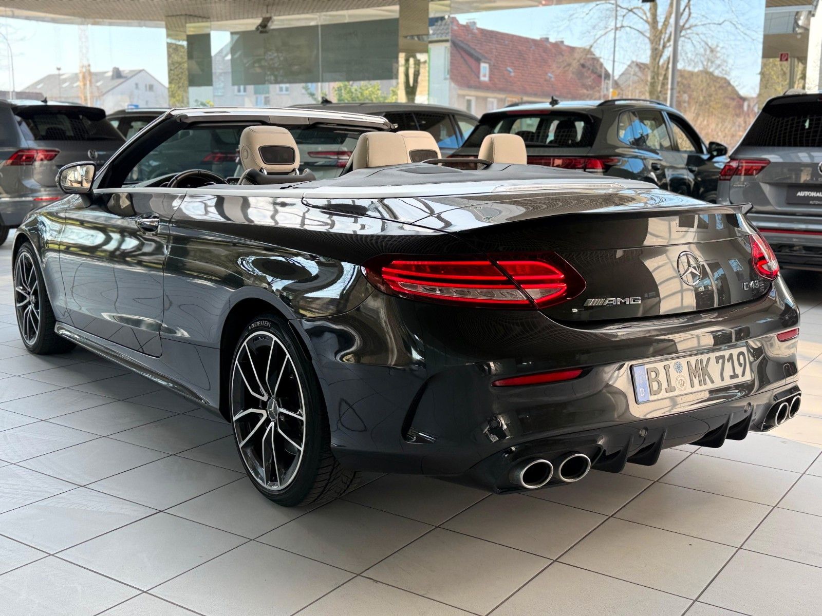 Mercedes-Benz C43 AMG 4M Cabrio - Samsaru's Car Outlet