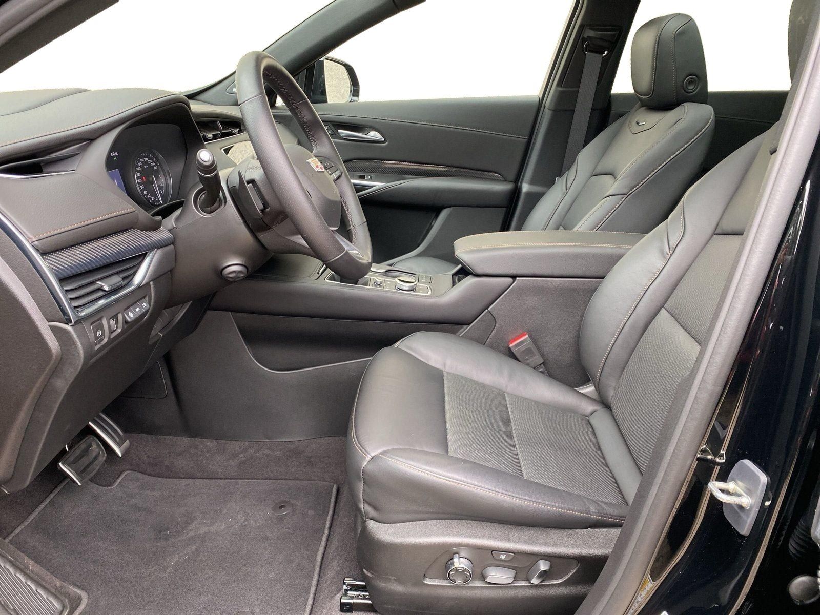 Cadillac XT4 2.0 T Sport AWD *Vollausstattung*