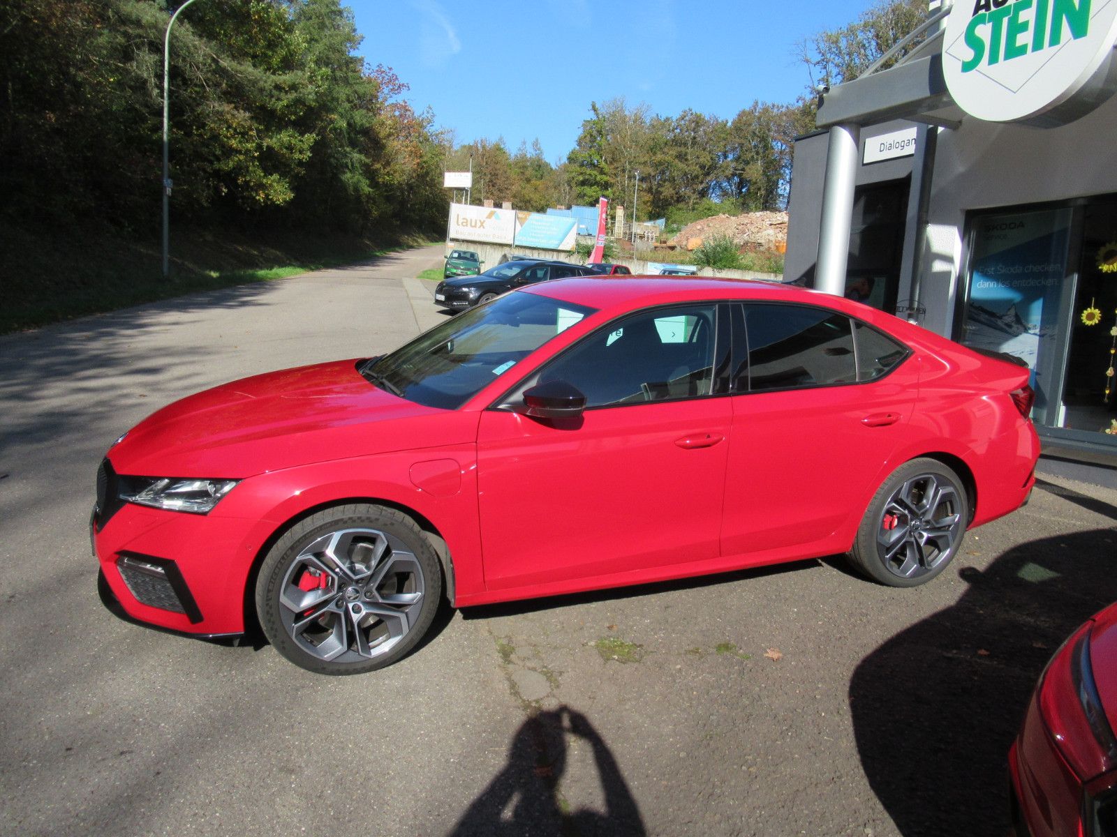 Skoda Octavia 1.4 TSI iV DSG RS FIRST EDITION - Samsaru's Car Outlet