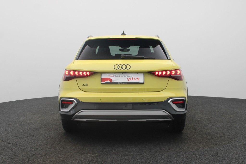 Audi A3 allstreet 35 TFSI S line Matrix Navi HuD