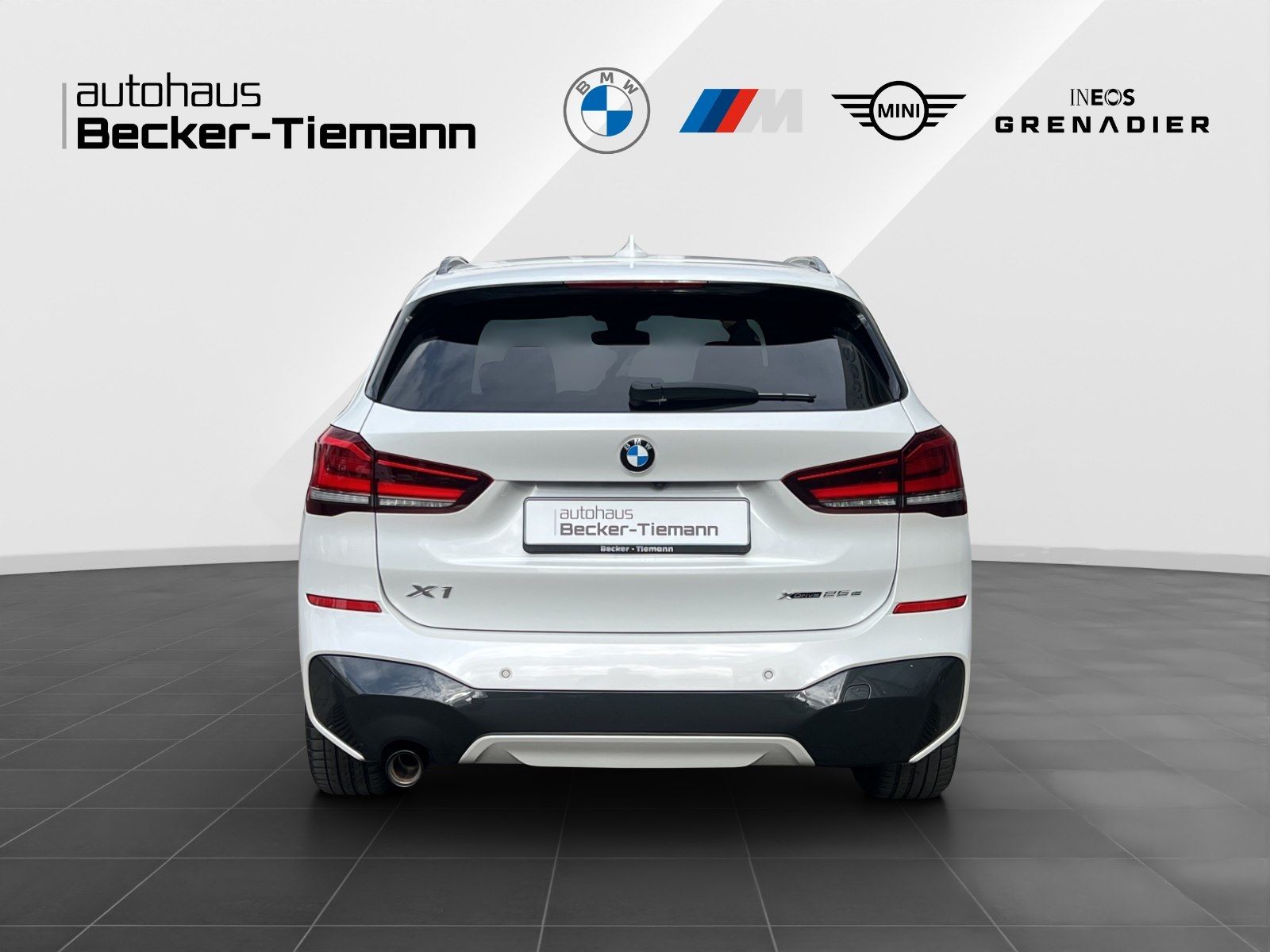 BMW X1 xDrive25e - Samsaru's Car Outlet