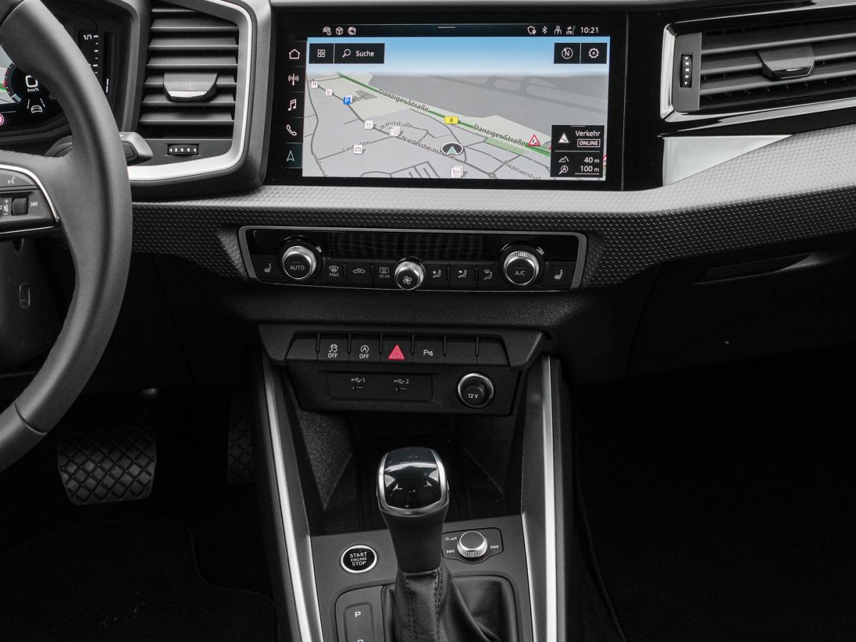 Audi A1 Sportback 35 TFSI S tronic S line - Samsaru's Car Outlet