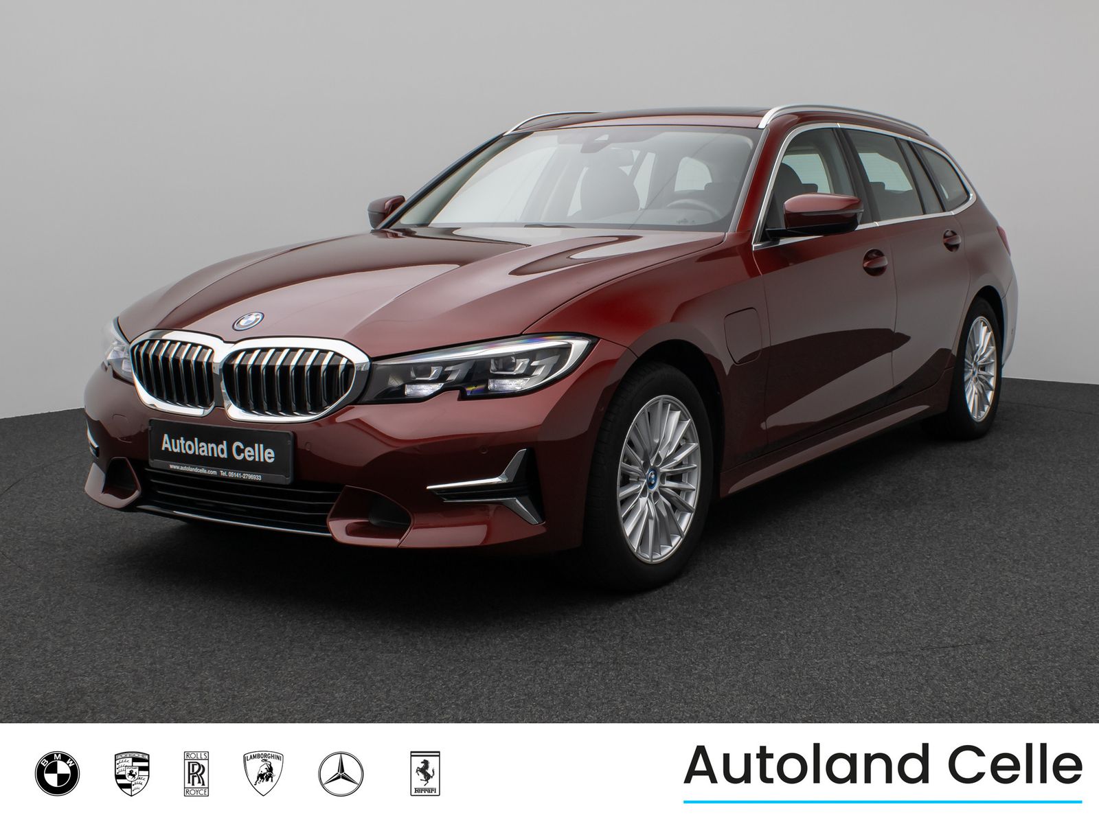 BMW 320e Luxury Line - Samsaru's Car Outlet