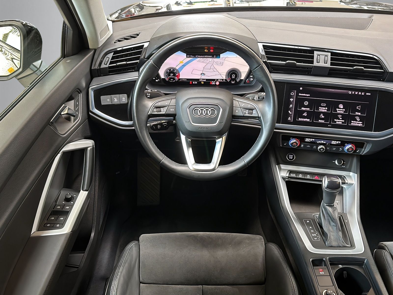 Audi Q3 Sportback S line 35 TDI quattro - Samsaru's Car Outlet