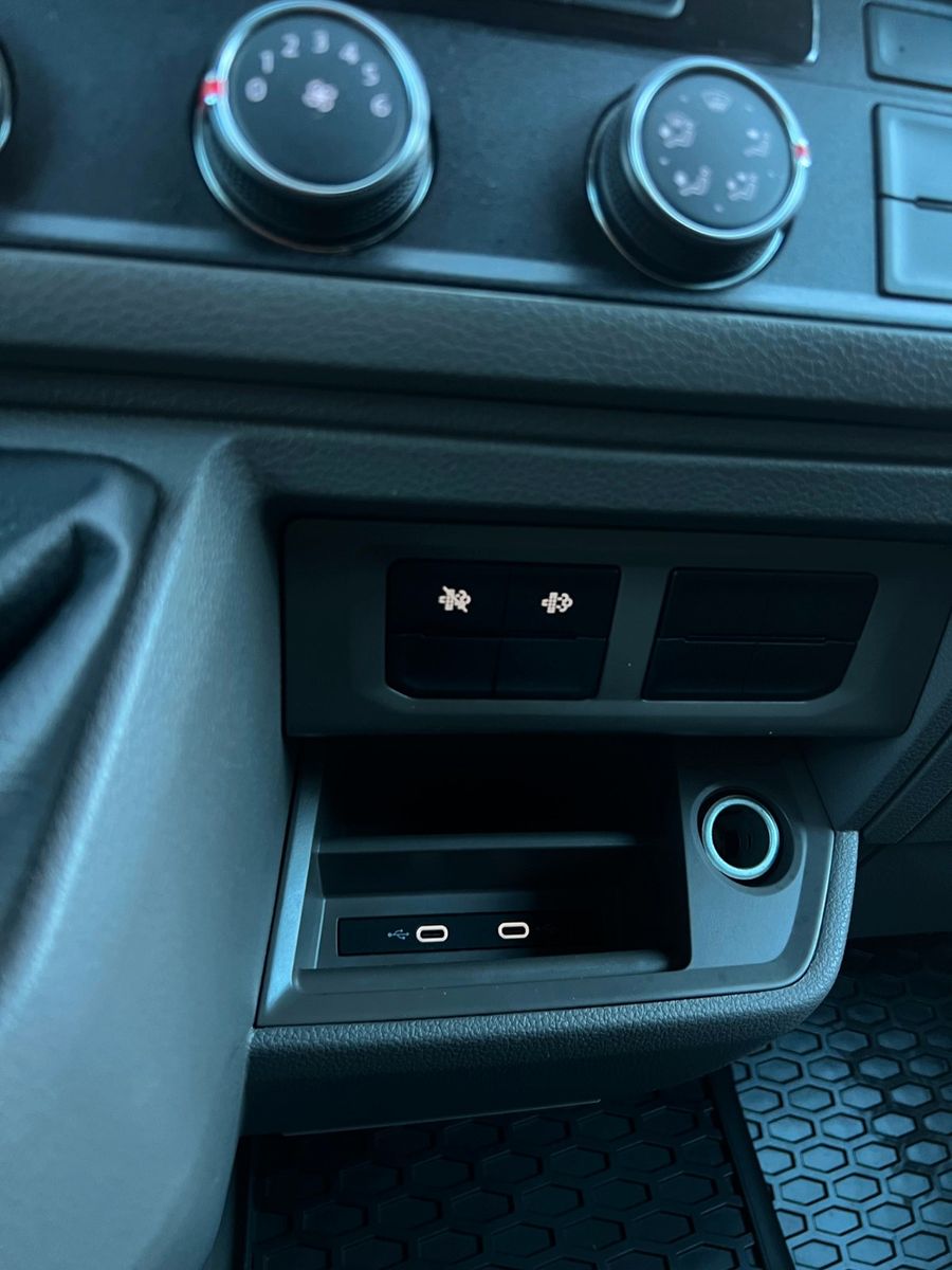 Volkswagen Crafter Kasten Kasten 35 lang Hochdach FWD