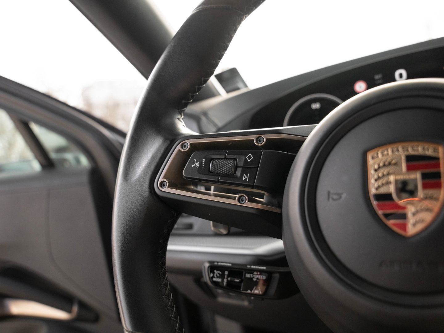 Porsche Cayenne S Coupe HeadUp InnoDrive Beifahrerdispla