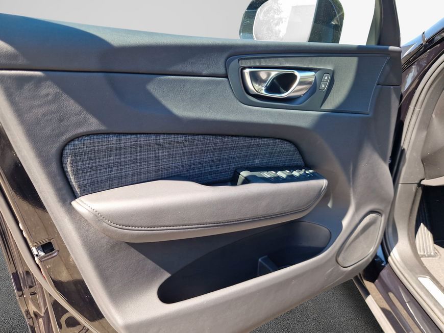 Volvo XC60 B5 B AWD Core