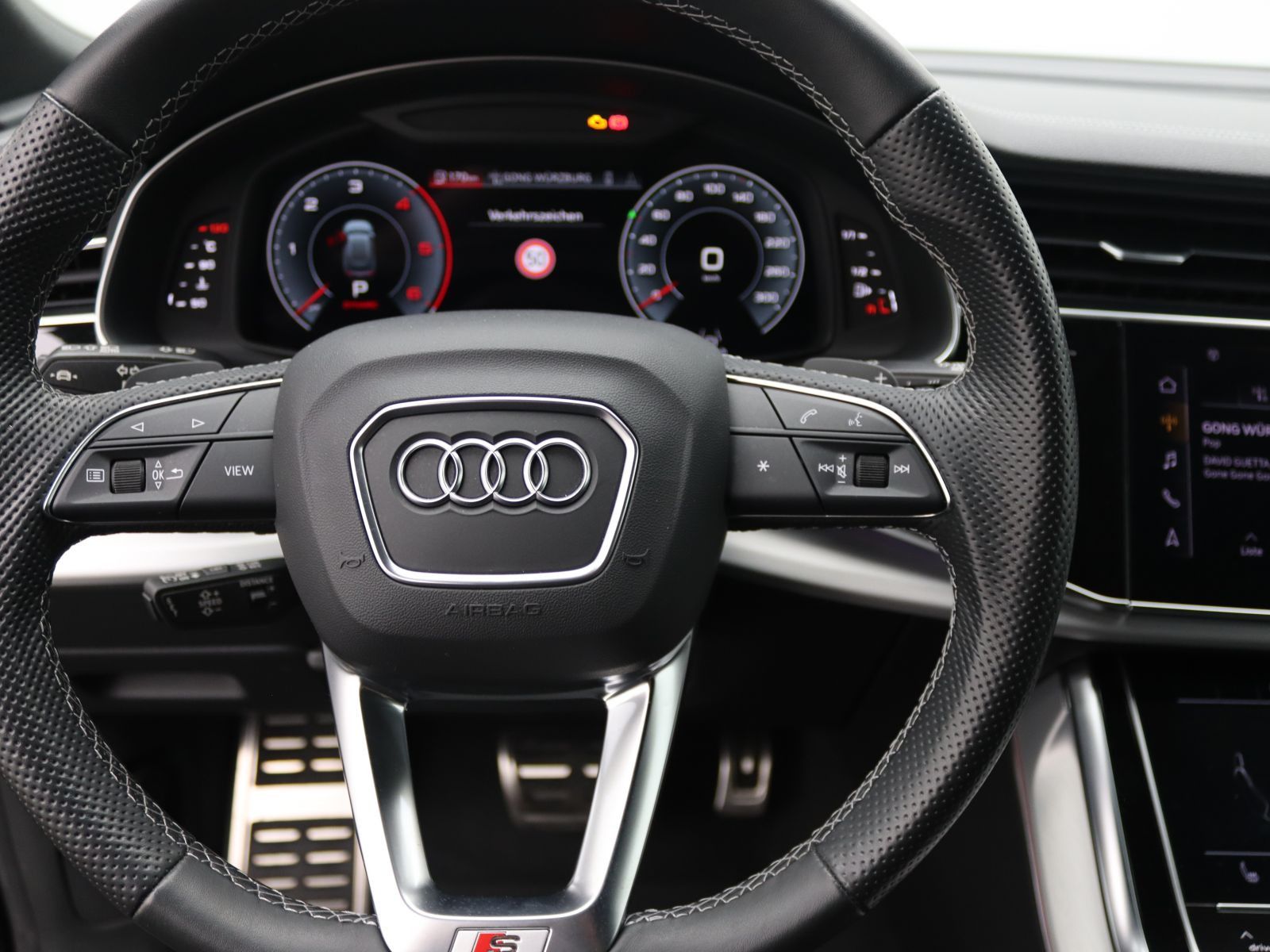 Audi Q8 S-Line select 50TDI quattro/ Standh, AHK, B&O