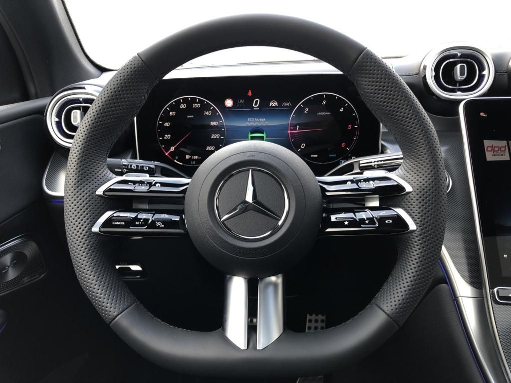 Mercedes-Benz GLC 300 d 4MATIC - Samsaru's Car Outlet