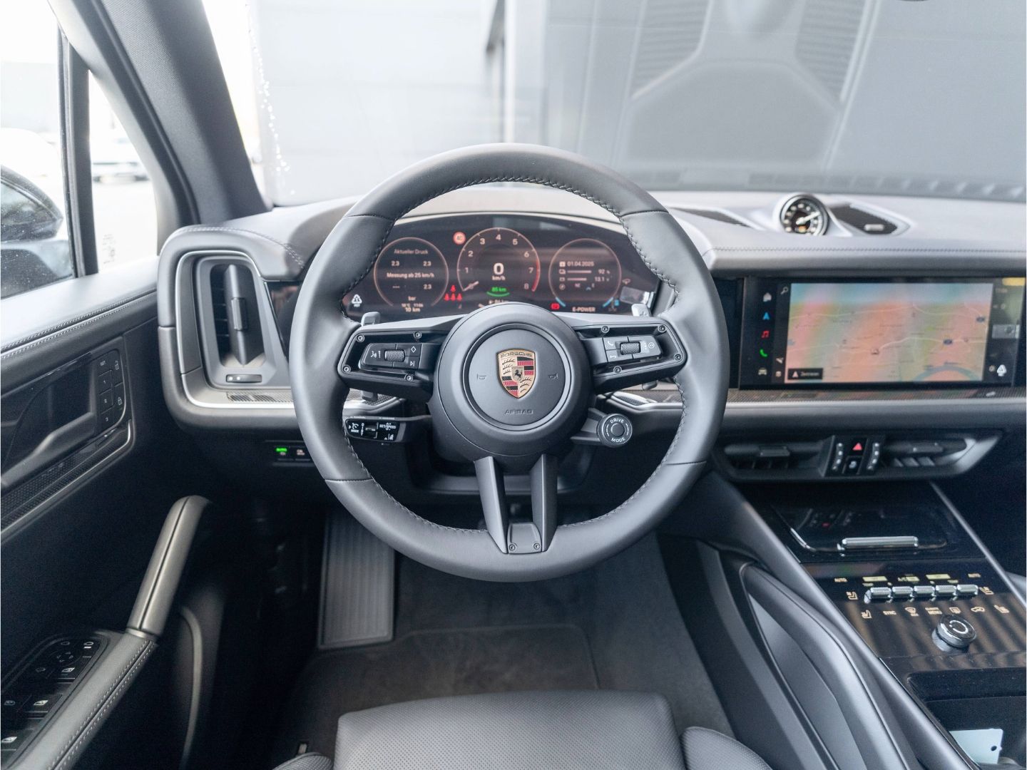 Porsche Cayenne E-Hybrid Hinterachslenkung BOSE HD-Matri