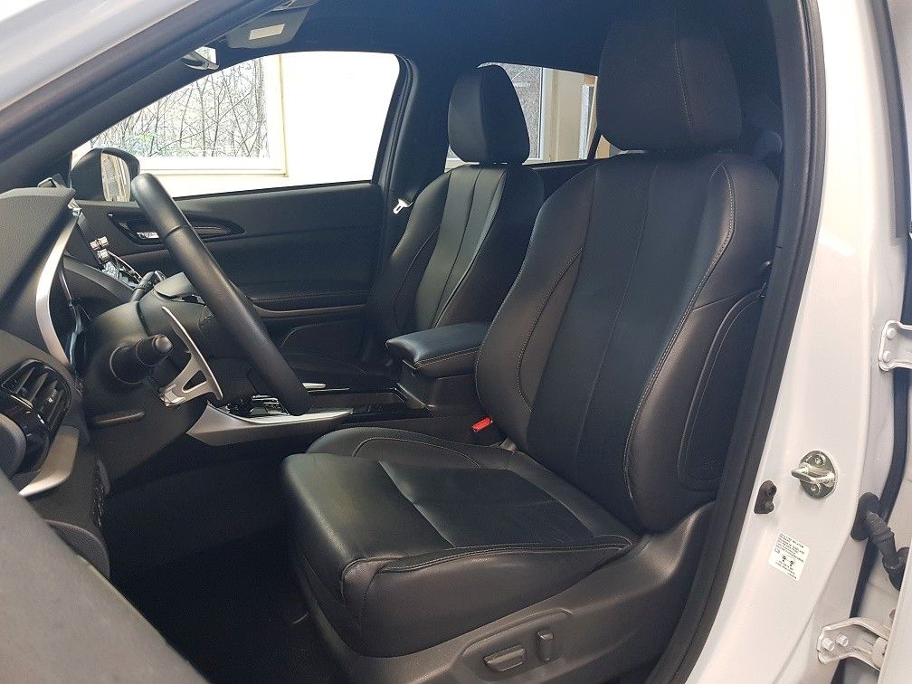 Mitsubishi Eclipse Cross 2.4 PLUG-IN HYBRID 4WD TOP mit AHK