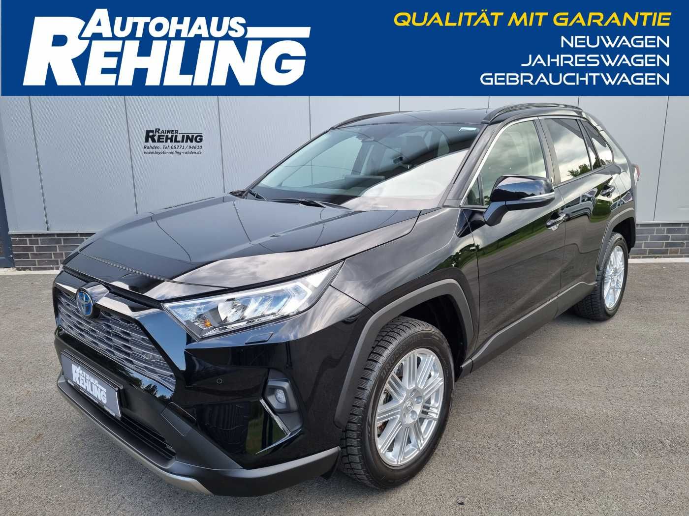 Toyota RAV4 Hybrid 4WD - Samsaru's Car Outlet