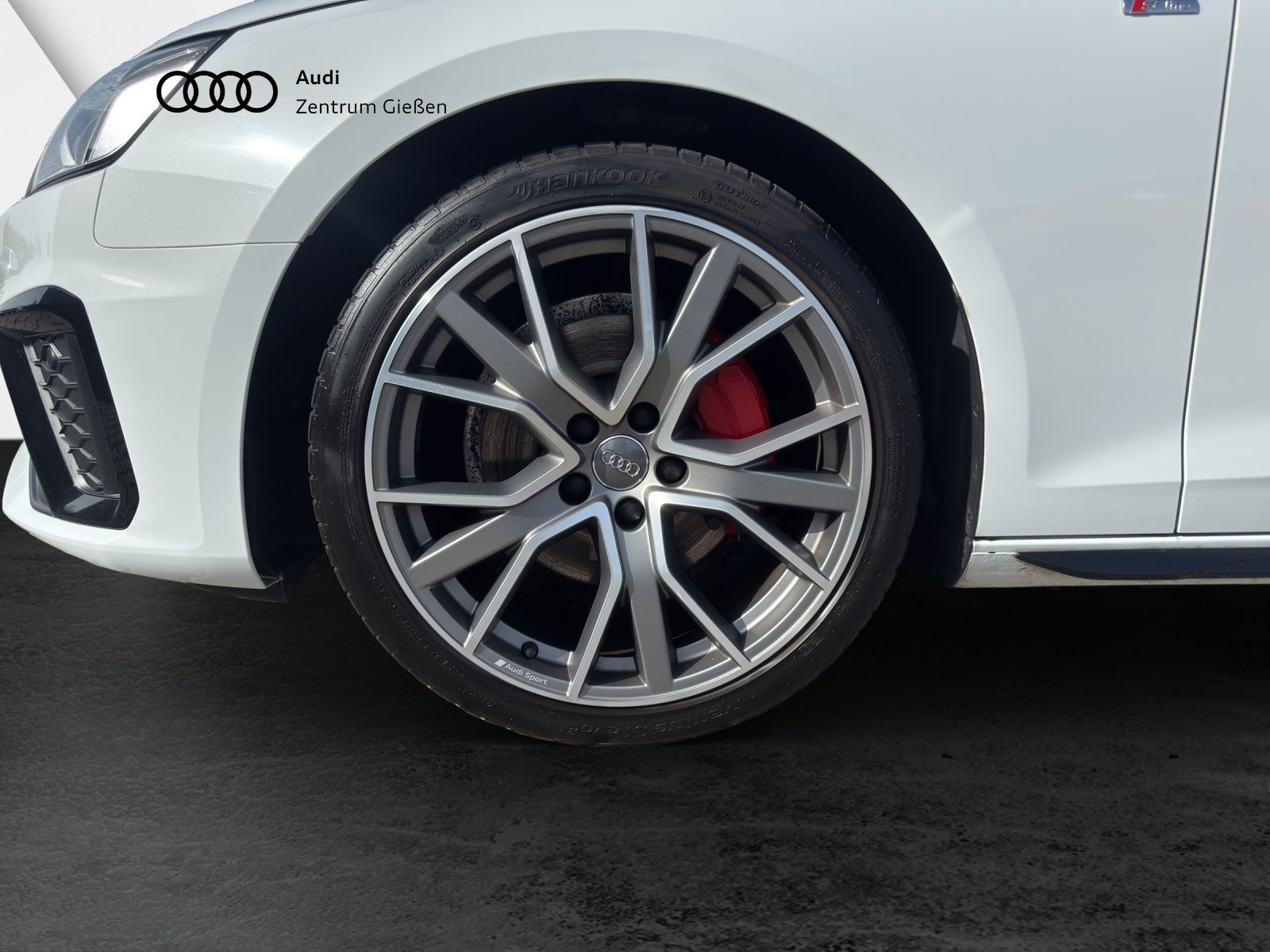 Audi A4 Limousine 40 TDI quattro S line competition B