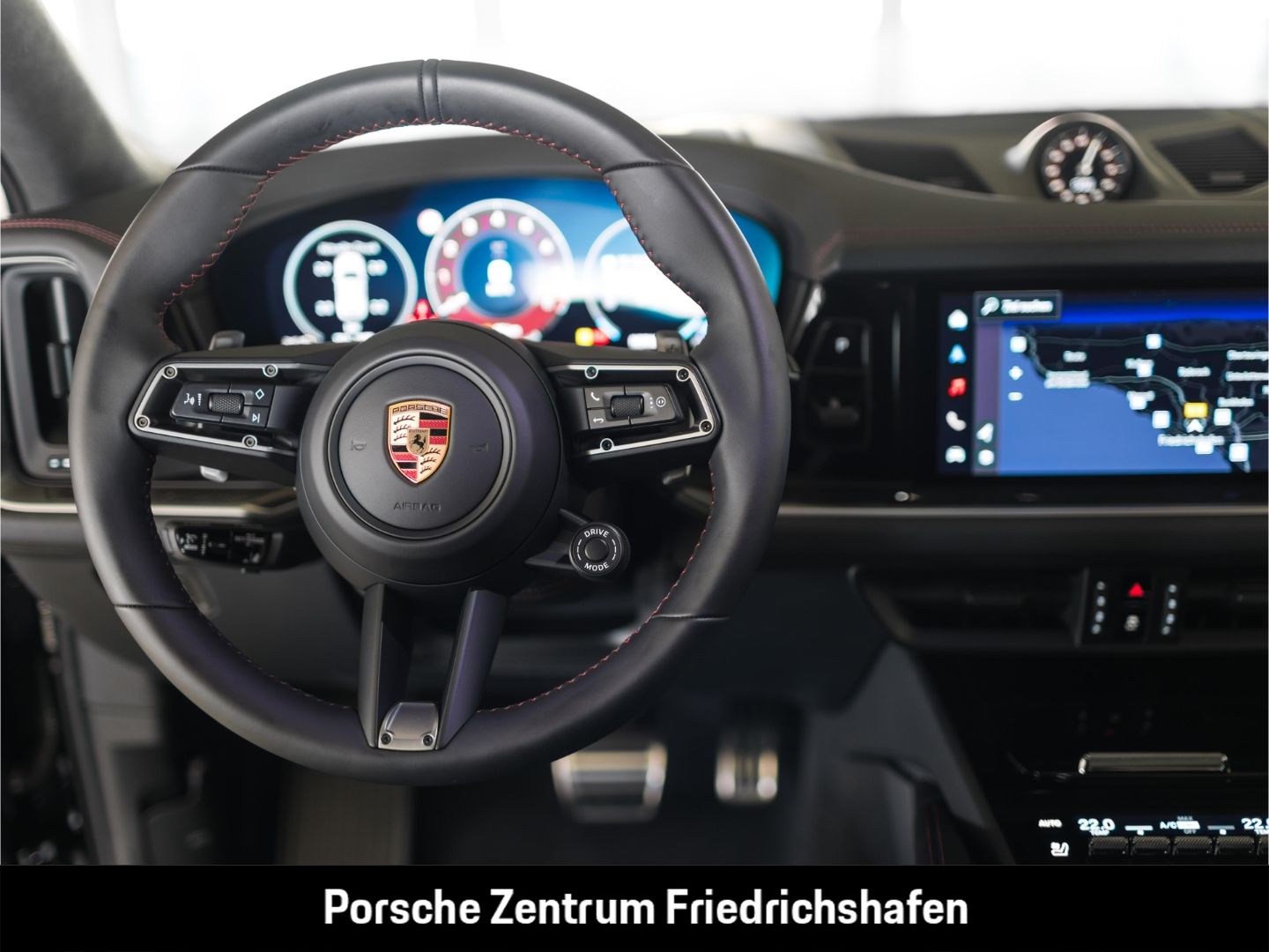 Porsche Cayenne GTS HA-Lenkung InnoDrive Head-Up BOSE