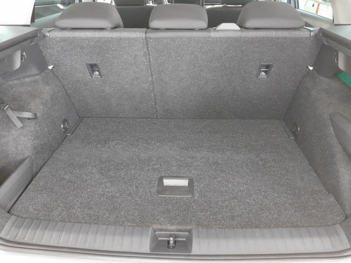 Skoda Kamiq 1.0 TSI Style - Samsaru's Car Outlet