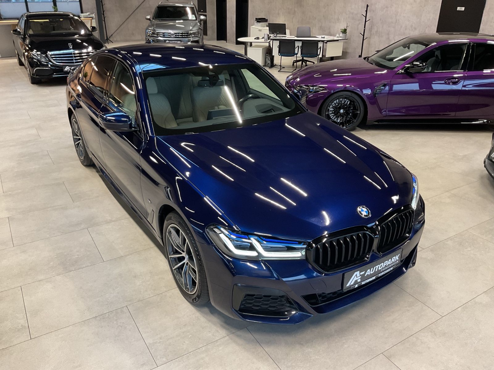 BMW 545e xDr. M Paket Exclusivleder HuD Laserl.