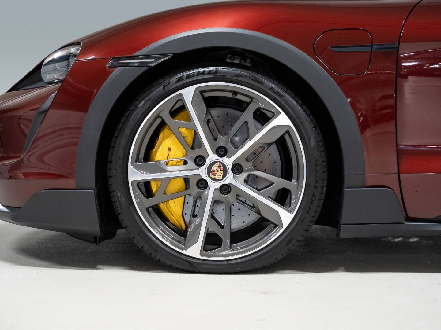 Porsche Taycan Turbo S Cross Turismo HeadUp InnoDrive