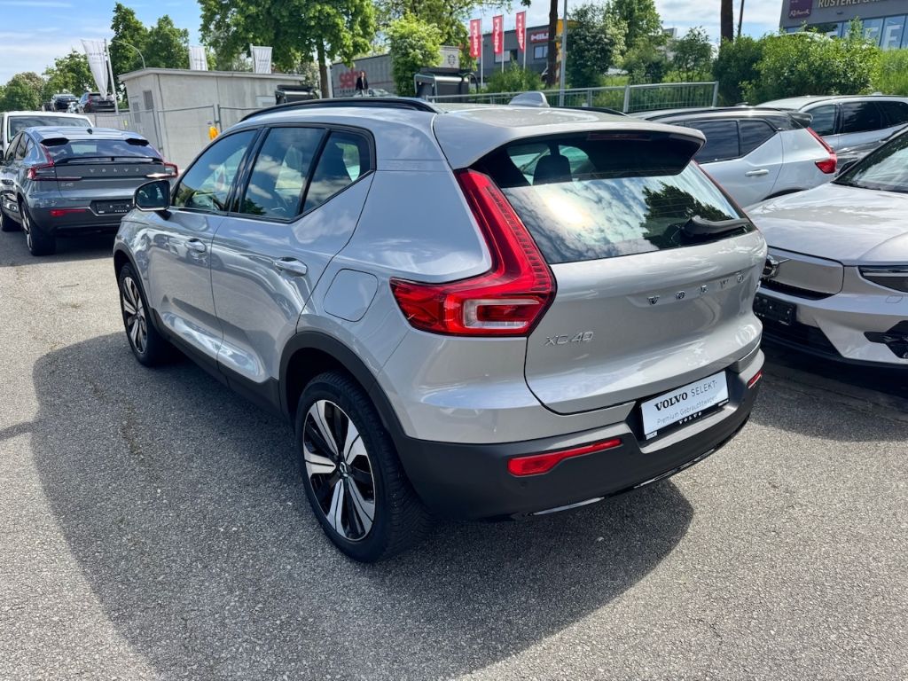 Volvo XC40 Plus (EX40) Recharge Pure Electric StandHZG