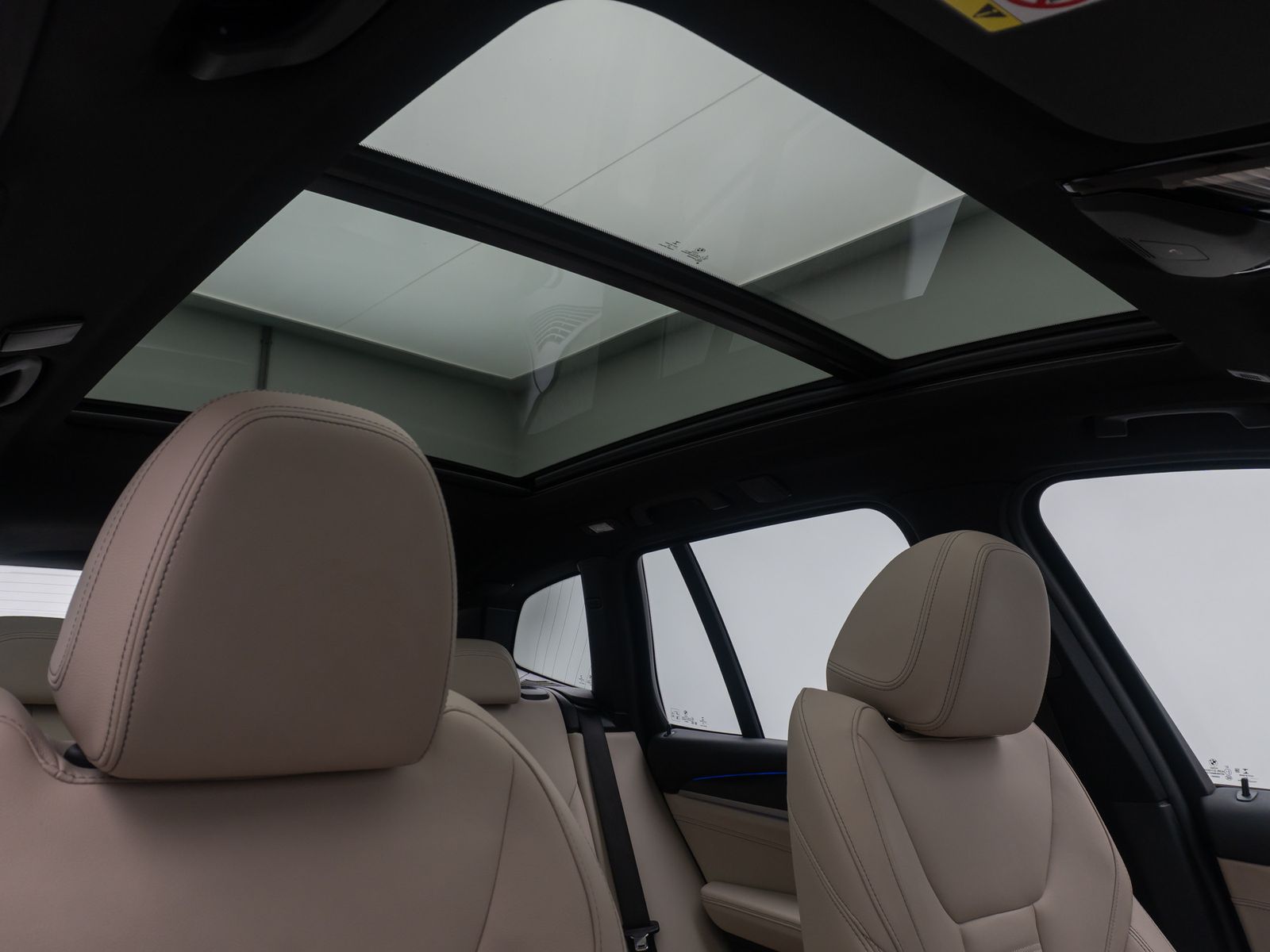 BMW X3 xD20d M Sport DAB Kamera Panorama 20Zoll LED