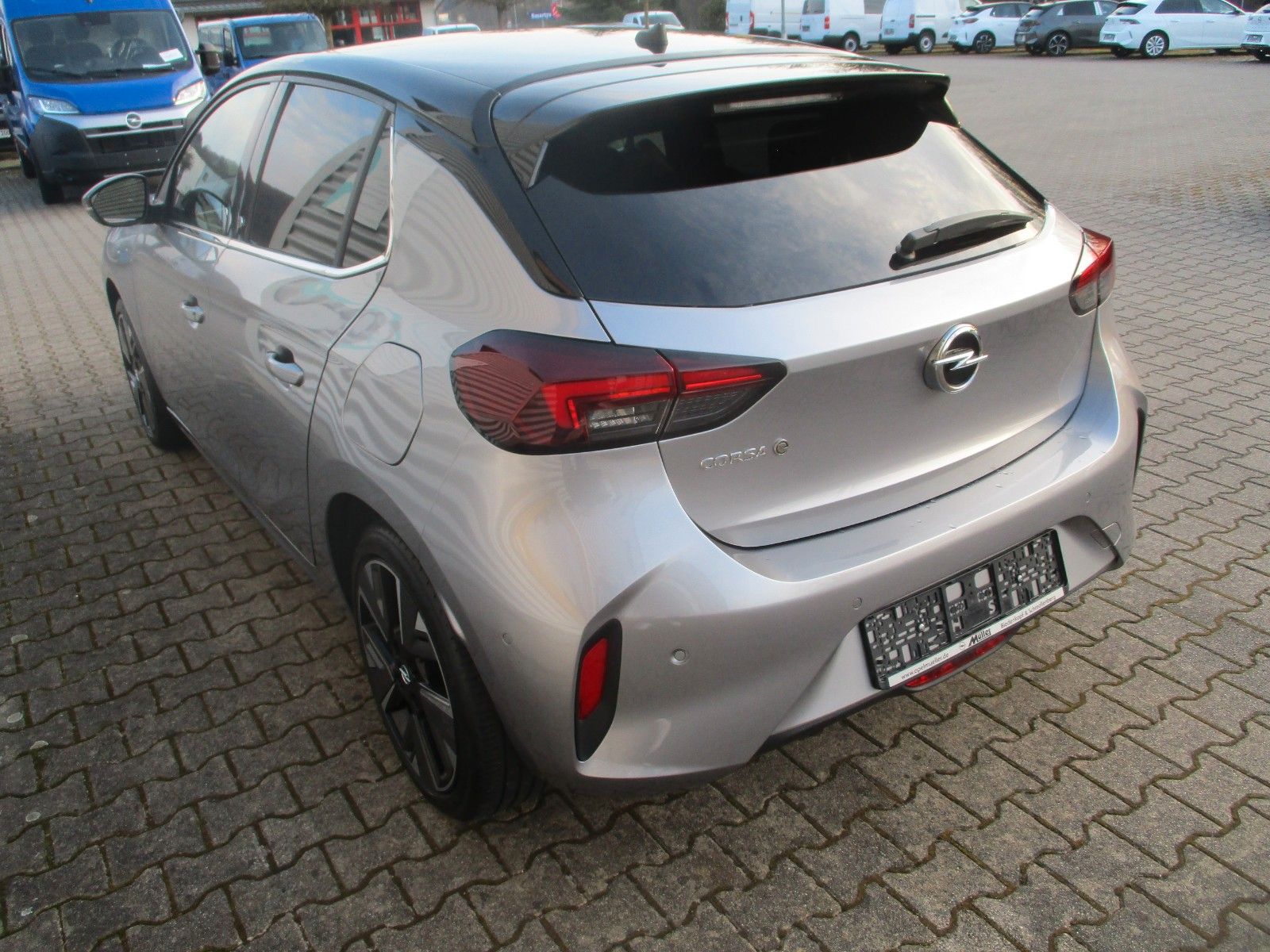 Opel Corsa F e Ultimate - Samsaru's Car Outlet