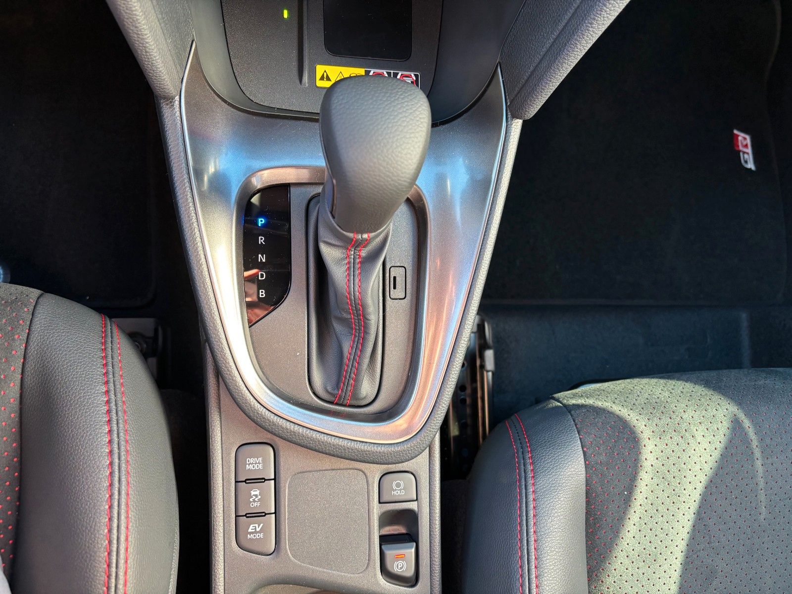 Toyota Yaris Cross Hybrid GR Sport *LED,elek. Heckkl.,*