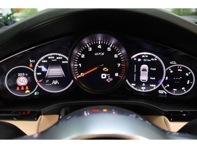 Porsche Cayenne GTS Head-Up Massage Standh. Panorama DAB