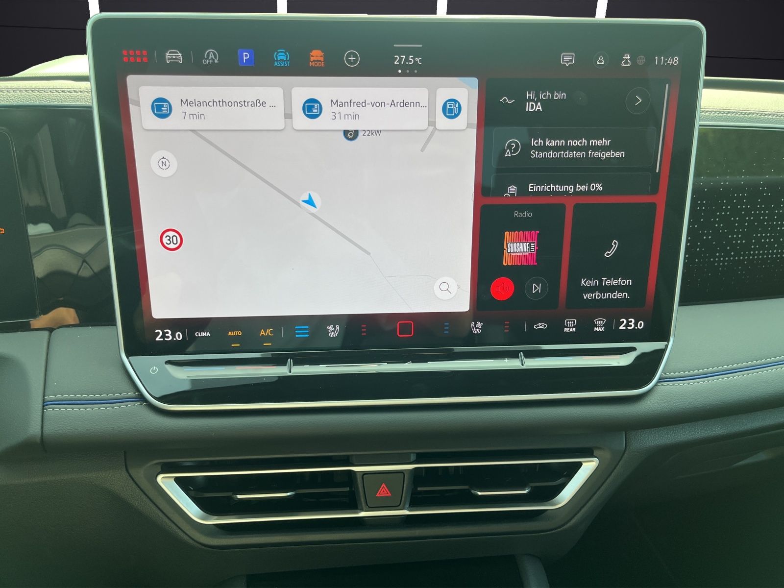 Volkswagen Tiguan TDI R-Line 4M DSG MATRIX AHK PANO 20" NAV