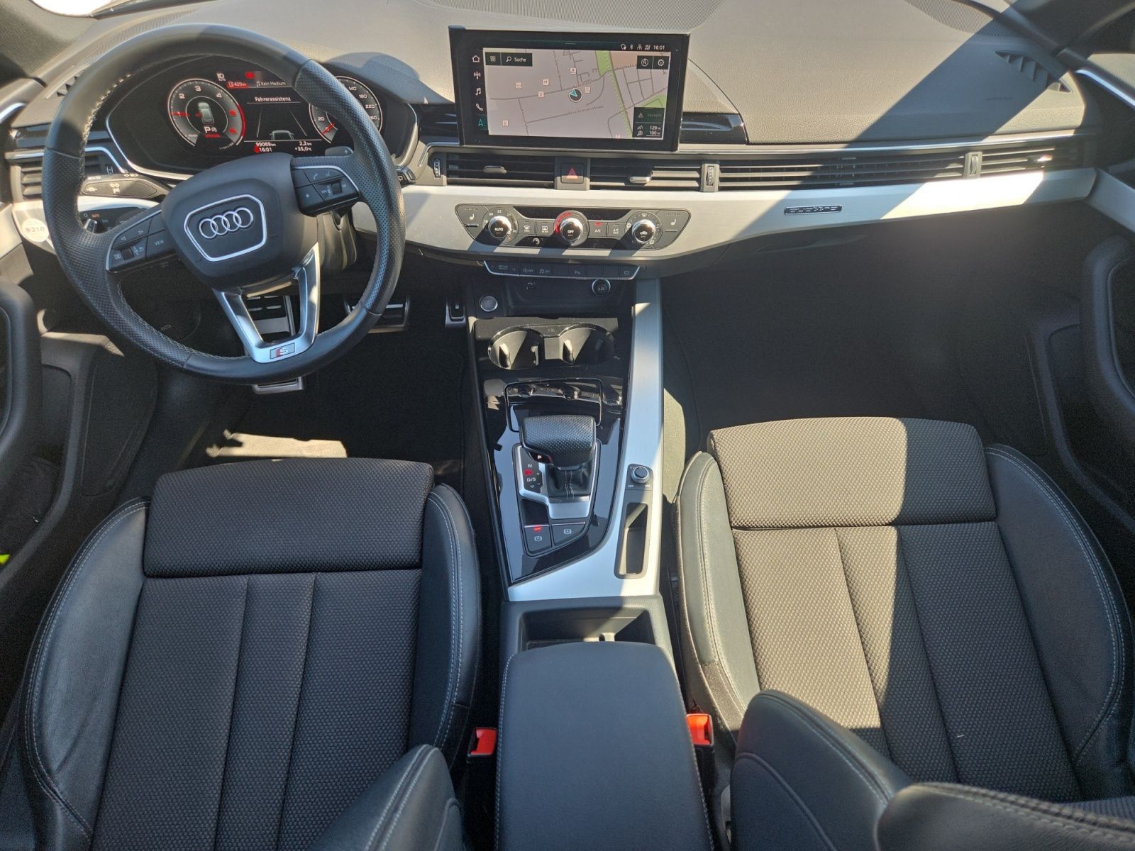 Audi A4 Avant S line 40 TDI qu. S tronic - Samsaru's Car Outlet
