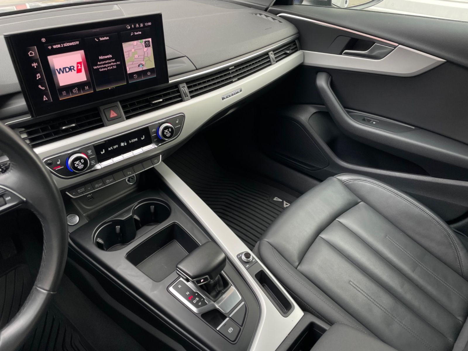 Audi A4 Lim. 40 TDI quattro advanced