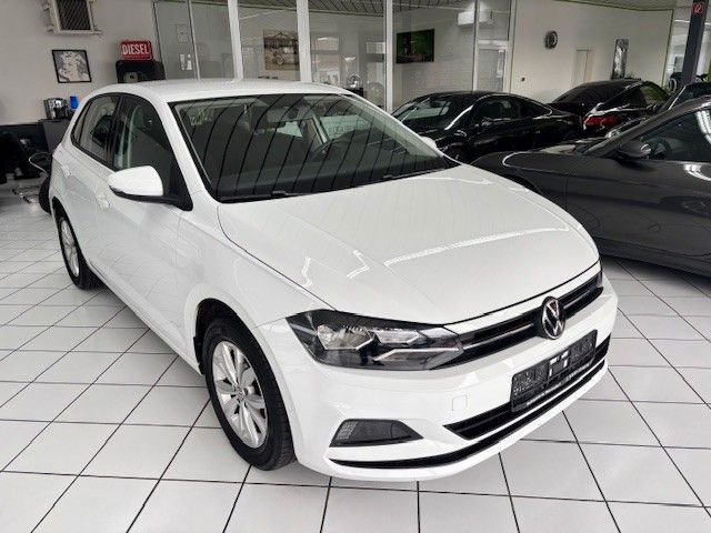 Volkswagen Polo VI Comfortline - Samsaru's Car Outlet