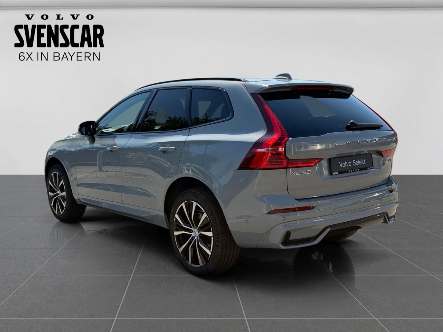 Volvo XC60 B4 Ultimate Dark AWD B&W StandHZG AHK Luft