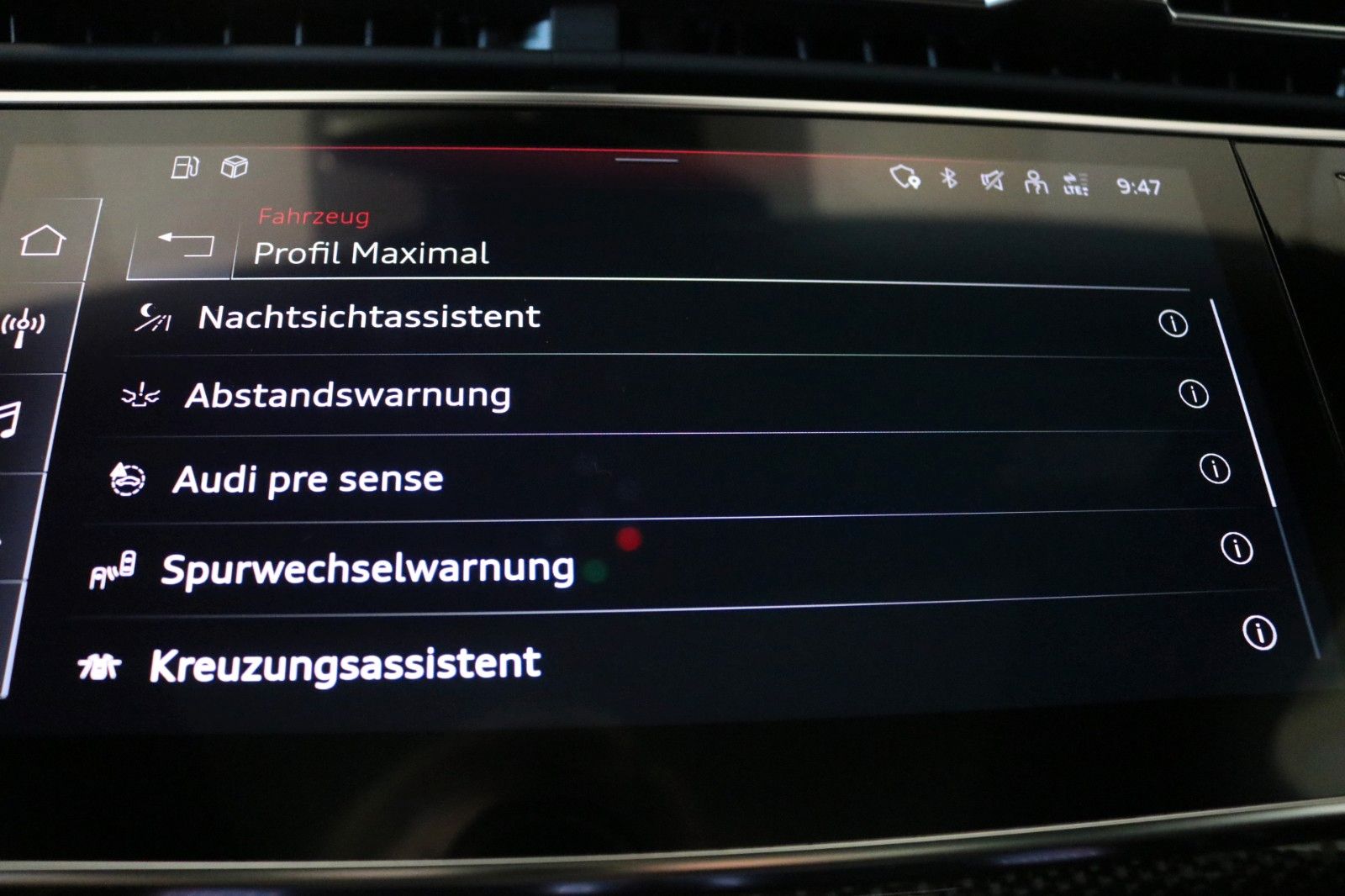 Audi Q7 S-Line competition plus Luft HUD Laser 7-Sitz