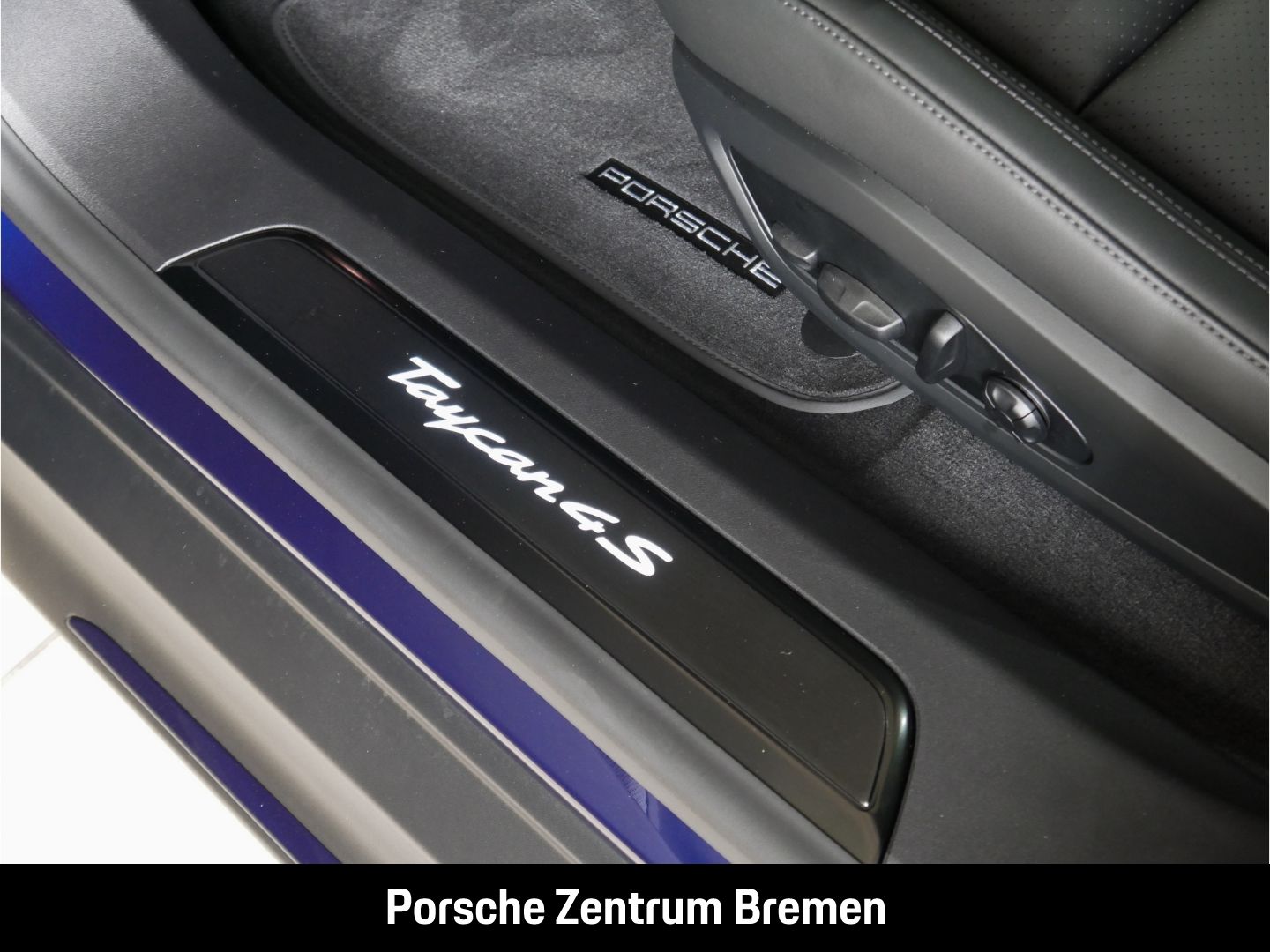 Porsche Taycan 4S Sport Tourismo Panomara Bose Head Up