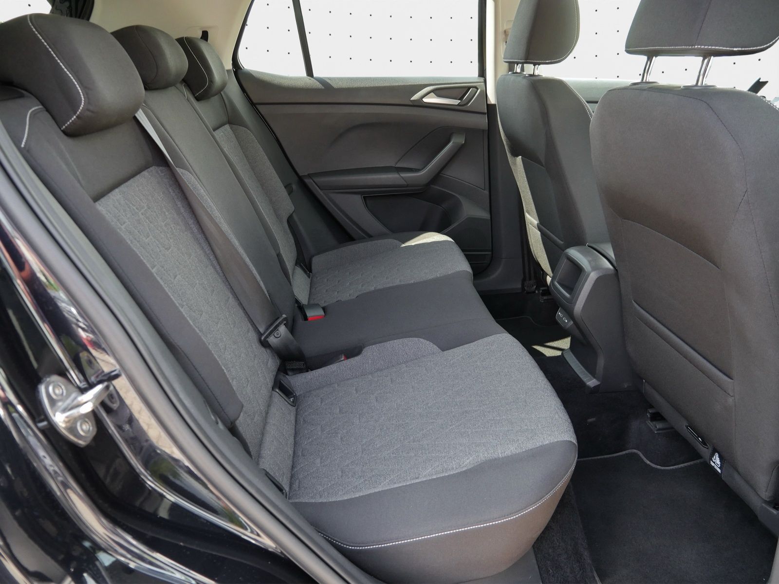 Volkswagen T-Cross Life Move 1.0 TSI - Samsaru's Car Outlet