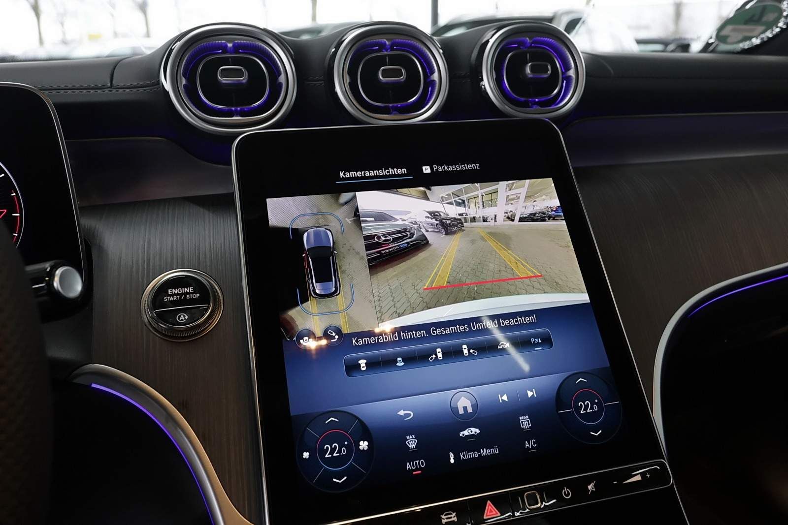 Mercedes-Benz GLC 300 4M DIG-LED+360°+Pano+AHK+Night+Distronic