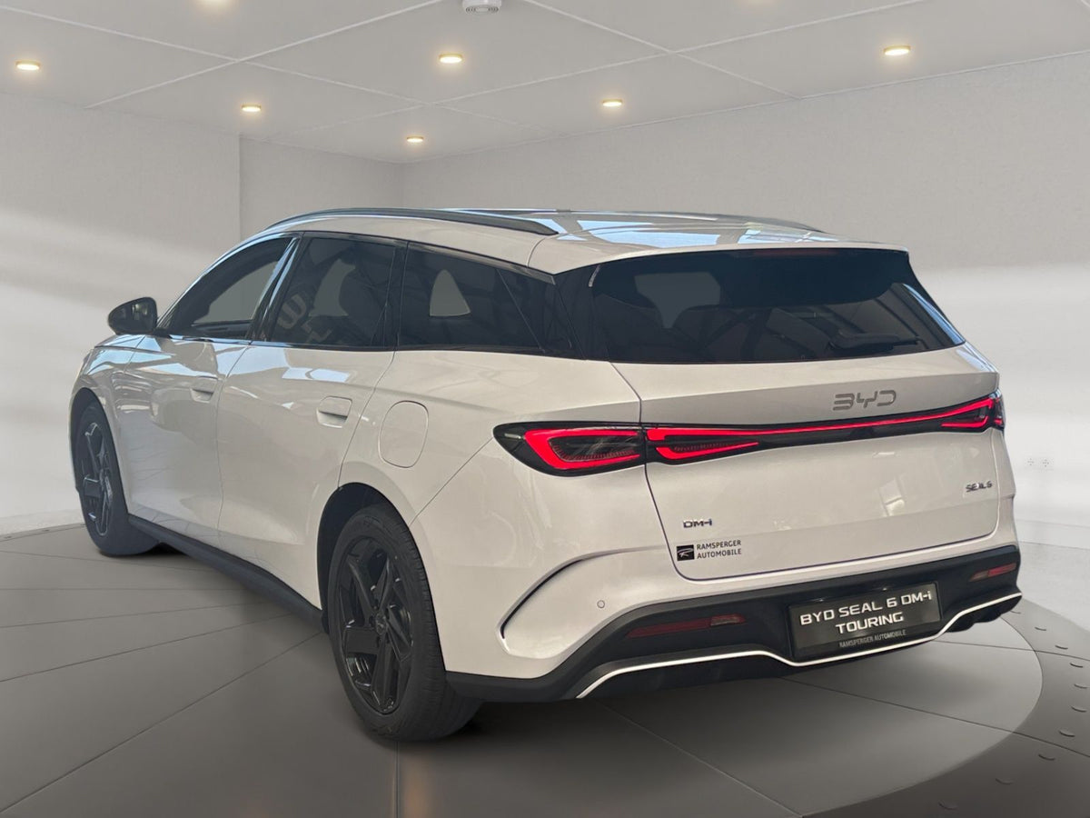 BYD Seal 6