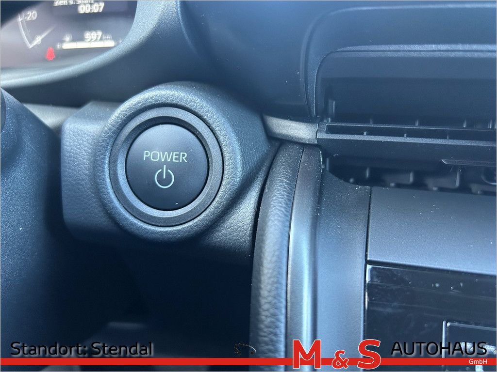 Toyota C-HR 2.0 Plug-In Hybrid Teampl Technik-Paket