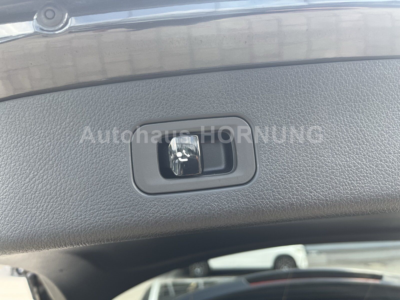 Mercedes-Benz GLC 220 d 4M AHK/Pano/Airmatic/HeadUP/DGL/AMG Li