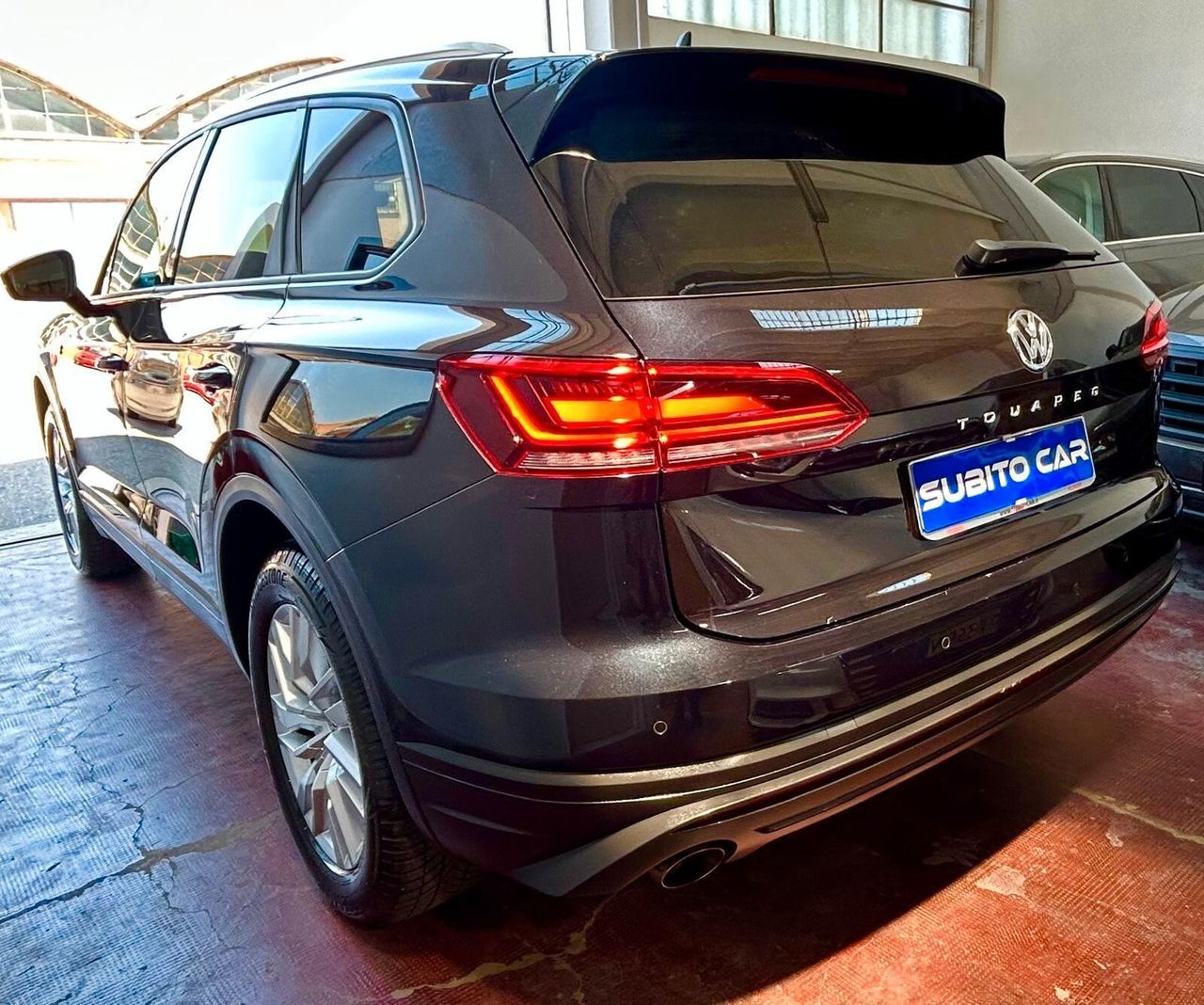 Volkswagen Touareg 3.0 V6 TDI SCR Advanced - Samsaru's Car Outlet