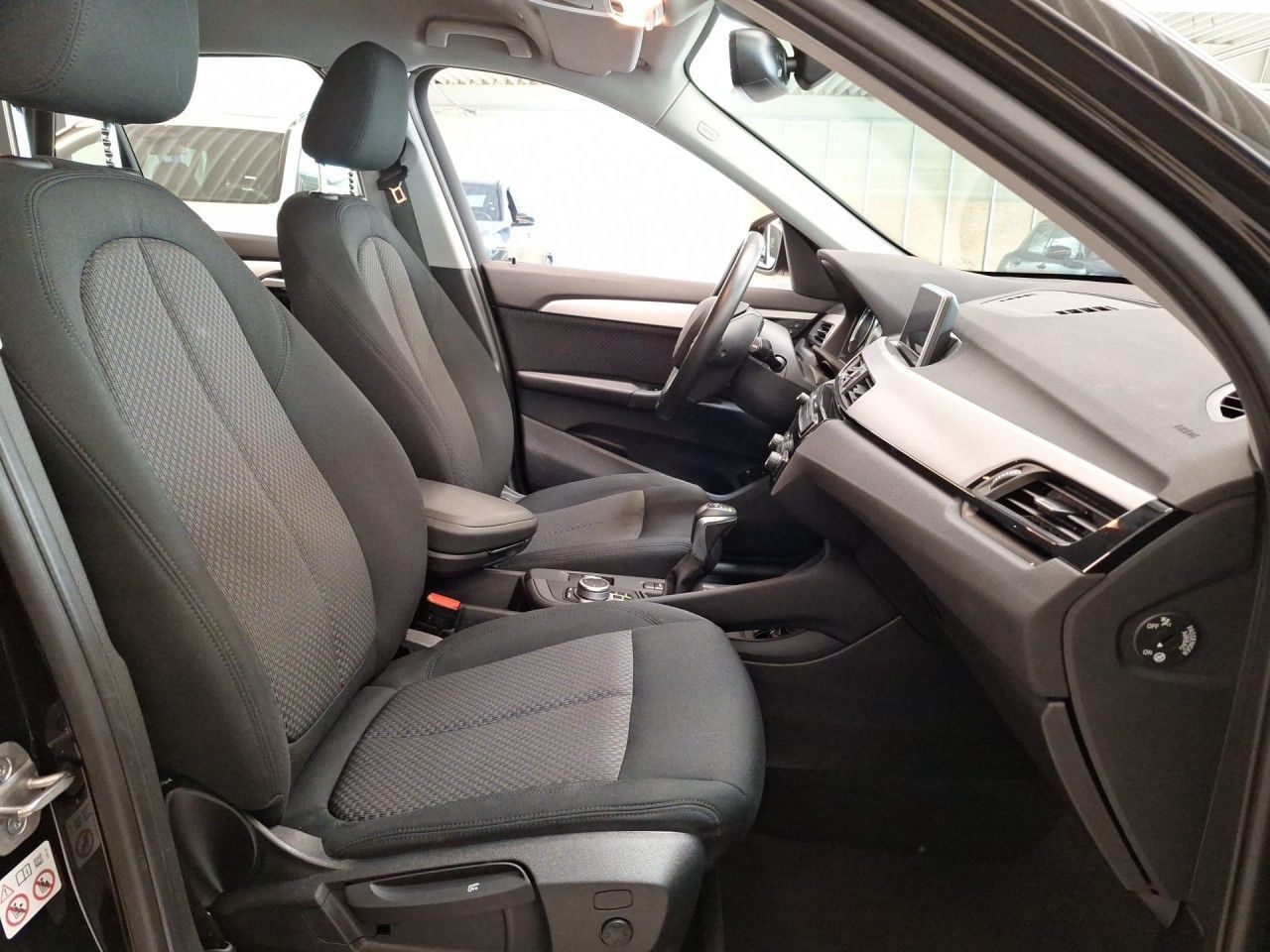 BMW X1 xDrive25e Advantage - Samsaru's Car Outlet
