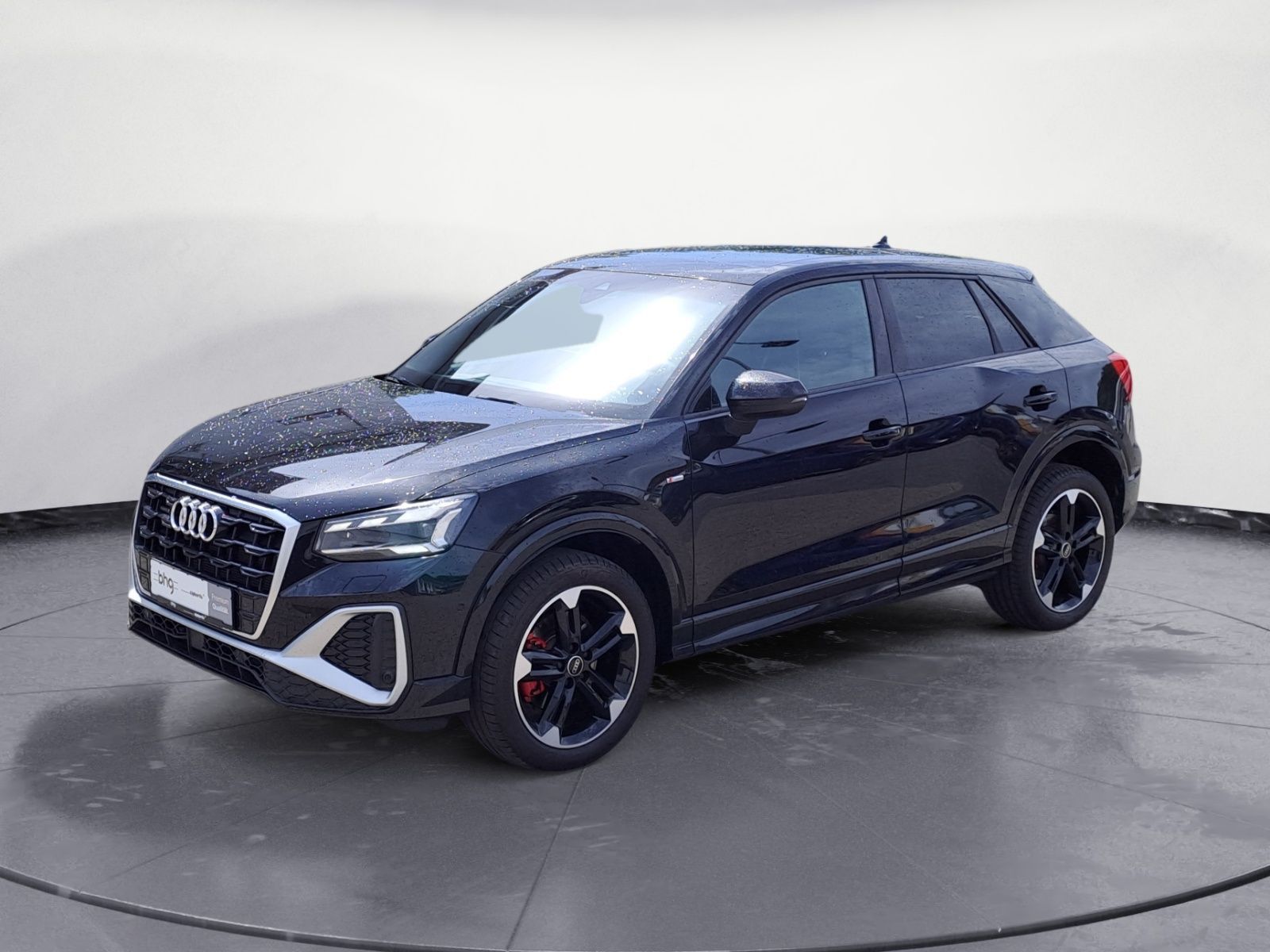 Audi Q2 S line 40 TFSI quattro *LED*AHK*PANO*