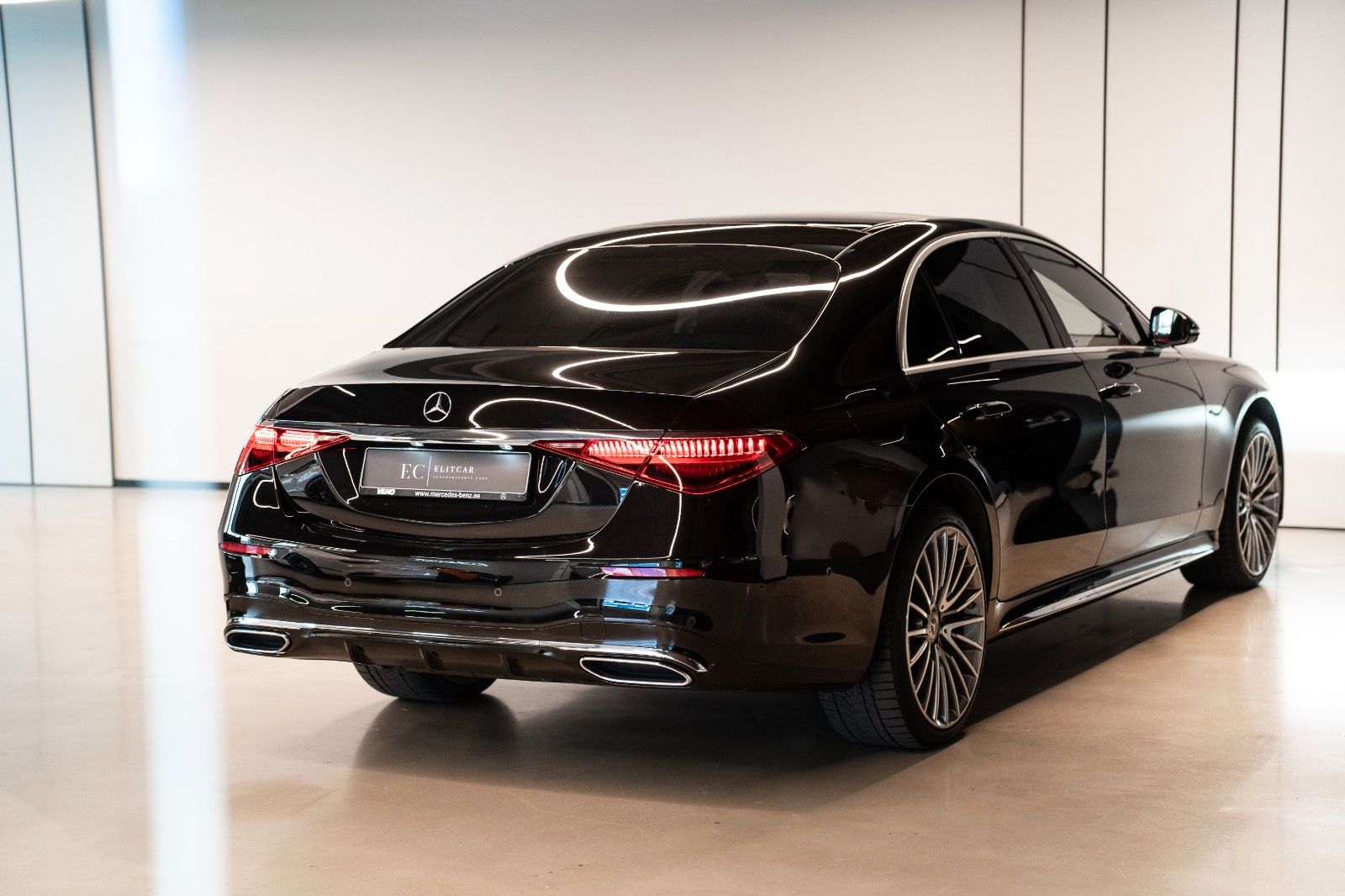 Mercedes-Benz S Burmester - Samsaru's Car Outlet