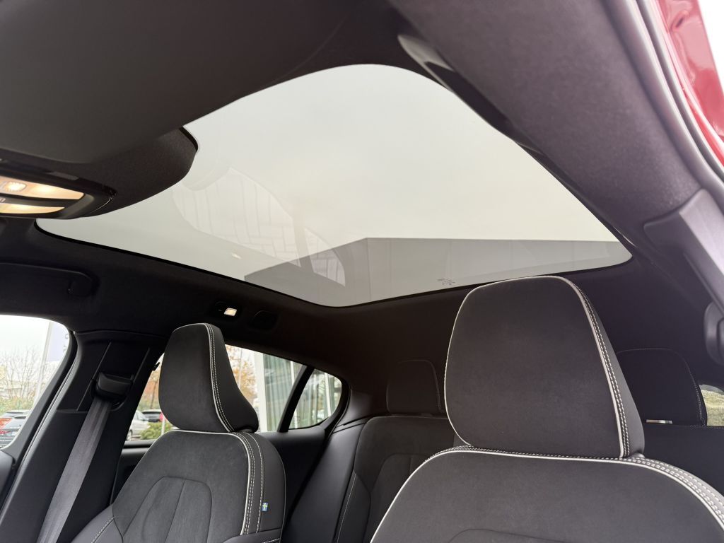 Volvo XC40 Recharge 78 kWh Twin Motor Ultimate