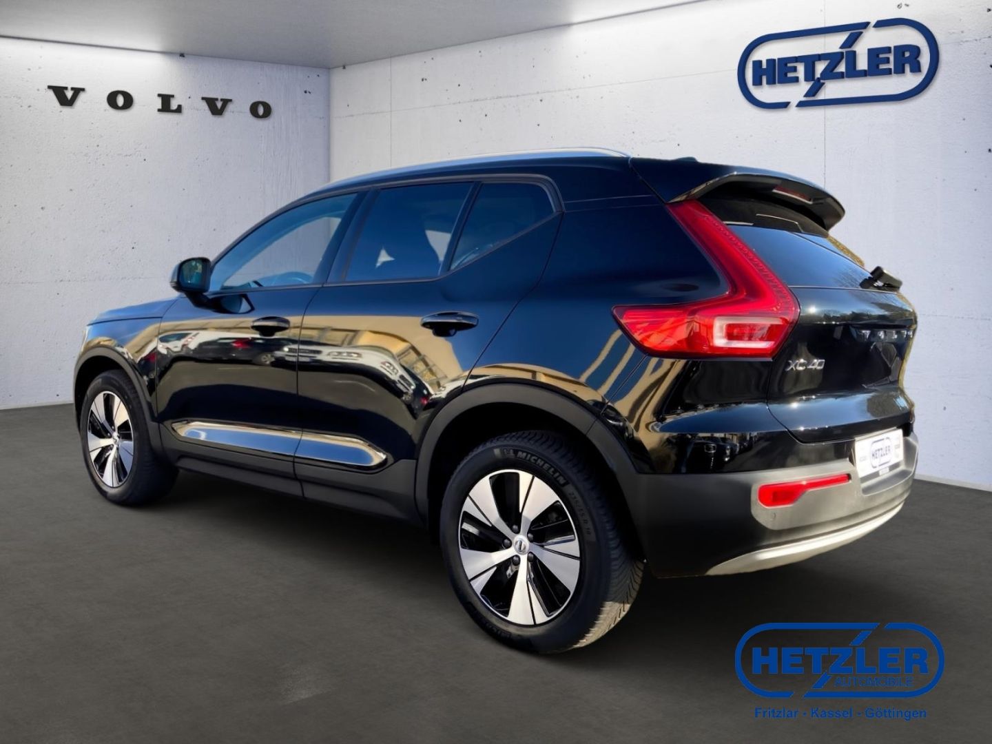 Volvo XC40 T3 Momentum Pro 2WD AHK Navi Soundsystem LE