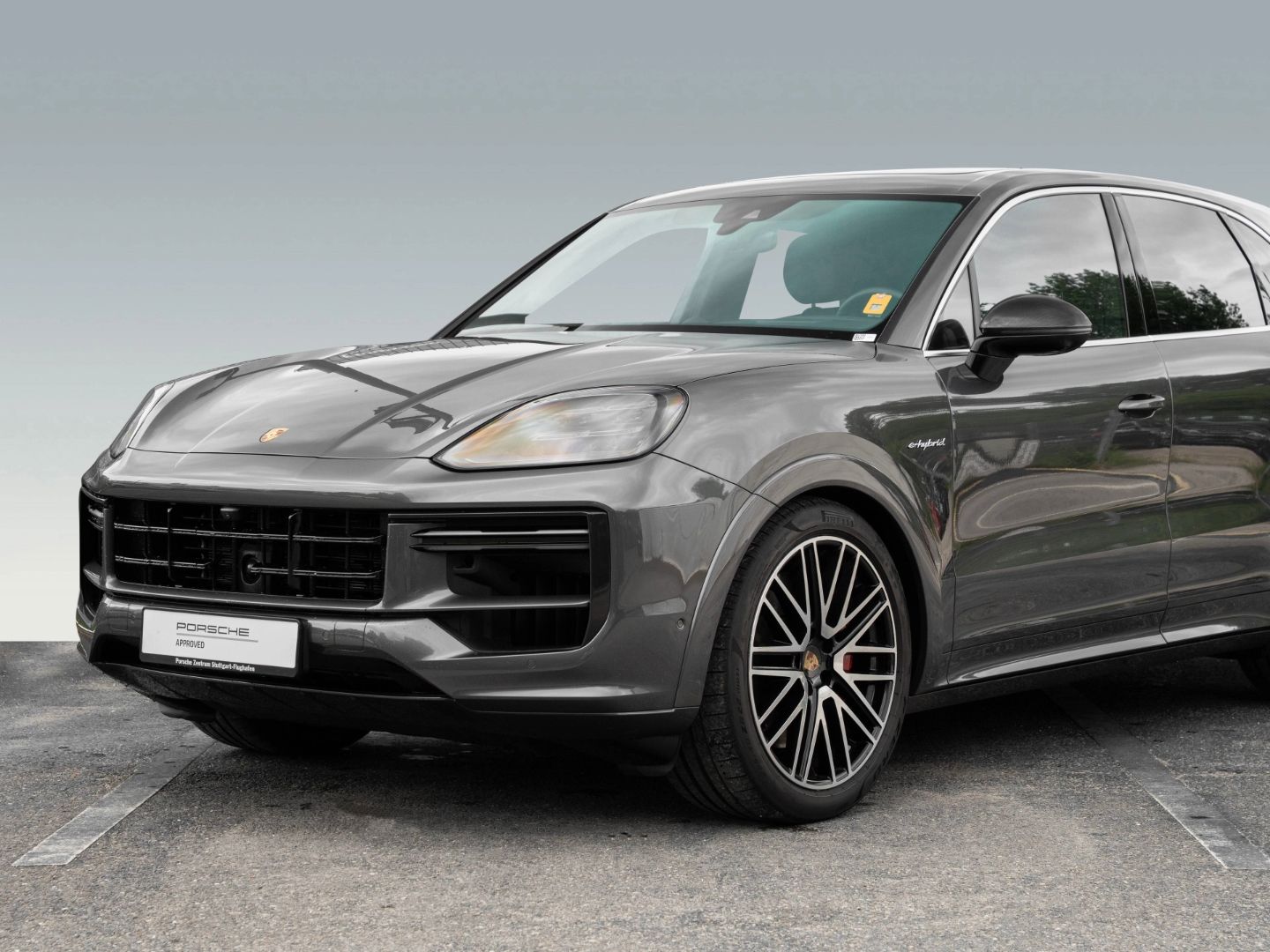 Porsche Cayenne Turbo E-Hybrid PDCC Carbon Design Paket