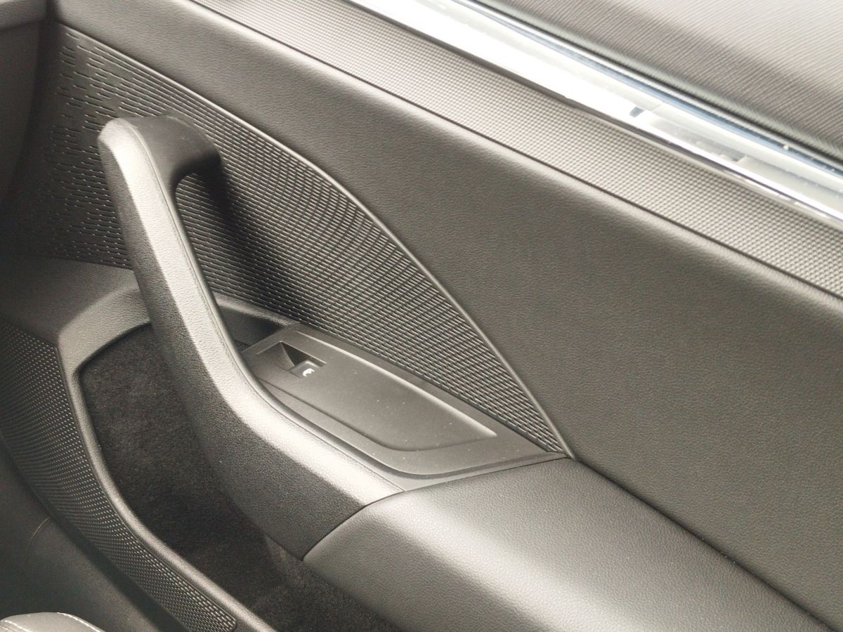 Skoda Octavia 1.4 TSI iV First Edition - Samsaru's Car Outlet