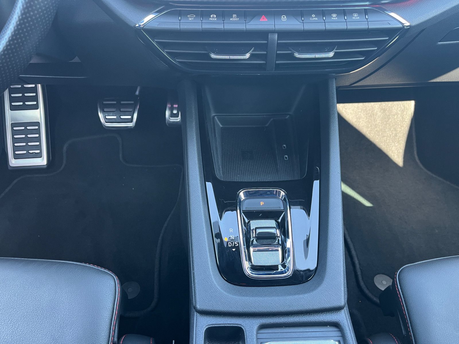 Skoda Octavia Combi RS 1.4TSI iV DSG DCC HuD Matrix