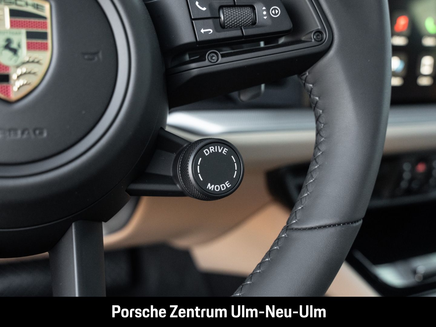 Porsche Cayenne InnoDrive Surround-View Head-Up BOSE LED