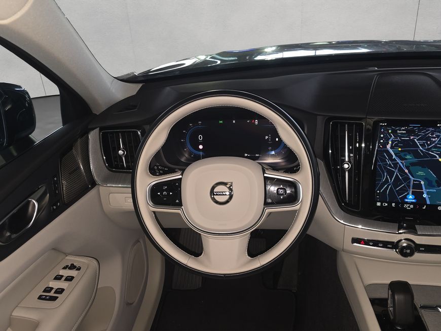 Volvo XC60 B5 B AWD Core