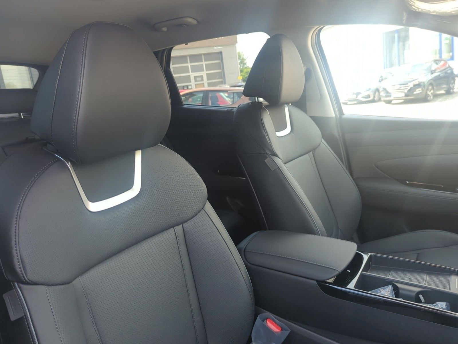 Hyundai TUCSON Prime Plug-In Hybrid 4WD - Samsaru's Car Outlet